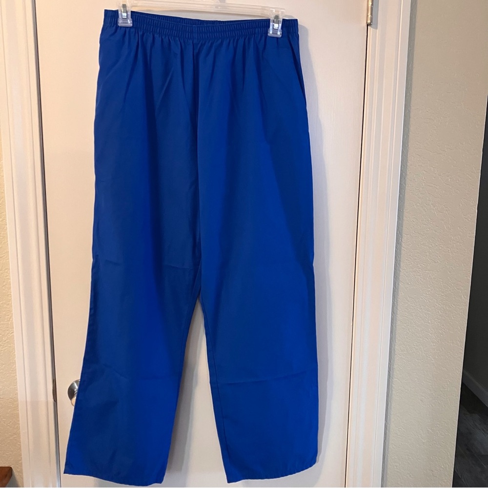Cherokee workwear elastic waist scrub pants. Size L. Royal Blue